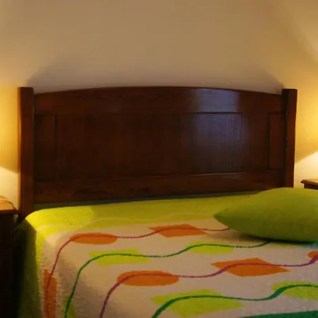 Feriehus Casa Da Igreja By Casas Geres