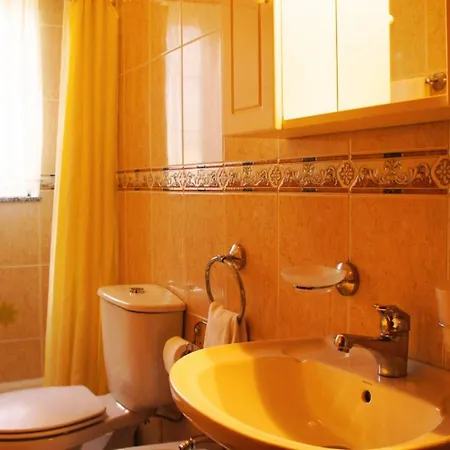 Casa Da Igreja By Casas جيريز