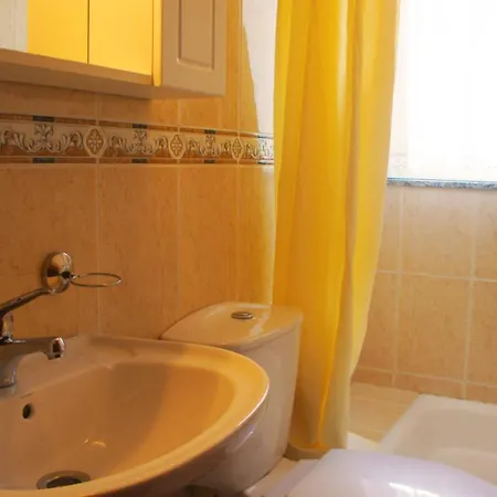 Casa Da Igreja By Casas بيت للعطل