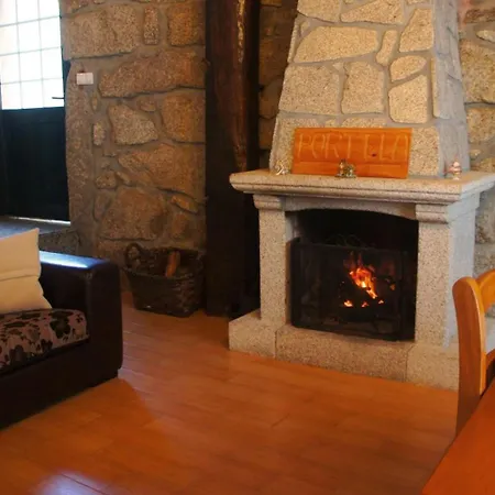 Casa Da Igreja By Casas بيت للعطل